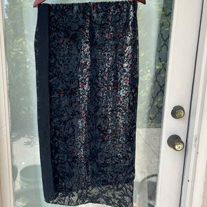 ***SOLD***Women’s scarf